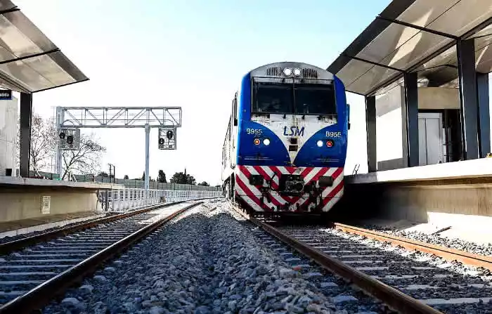 Trenes Línea San Martín