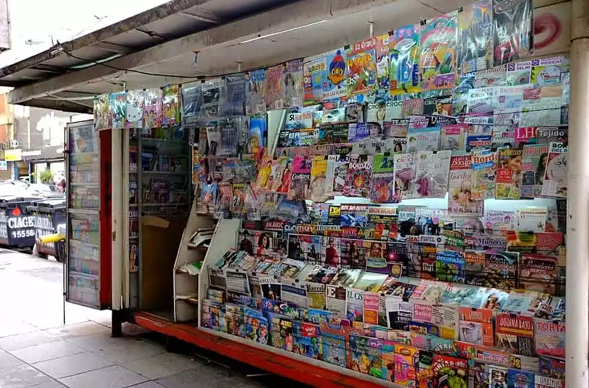 Kiosco de diarios venderán artículos varios