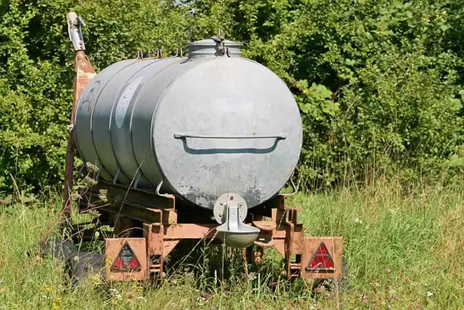 Tanque de agua horizontal: usos, beneficios y mantenimiento