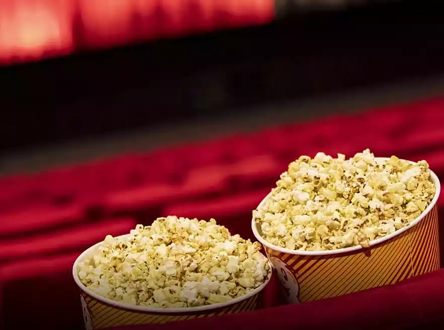 Películas de la semana: cine, series y documentales que llegan a salas y plataformas