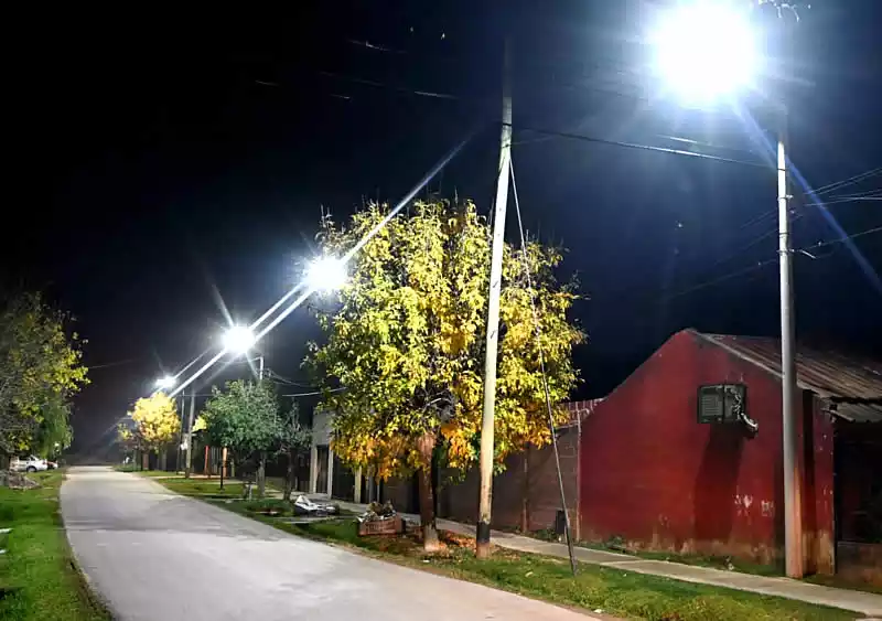 Nueva Iluminación LED Villa del Parque