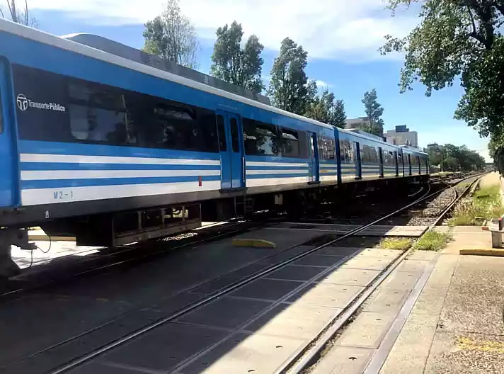 Tren Sarmiento con recorrido alterado