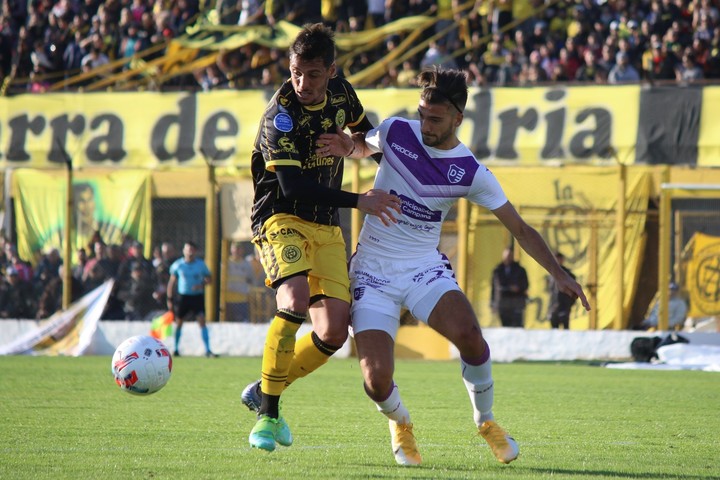 Flandria y Dálmine empataron