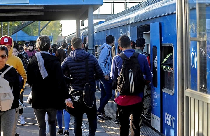 Servicios del tren sarmiento