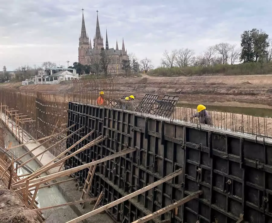 Obras Río Luján