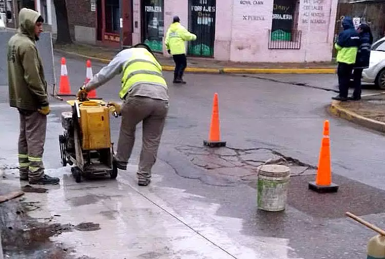 Reconstrucción Pavimento Calle Mitre