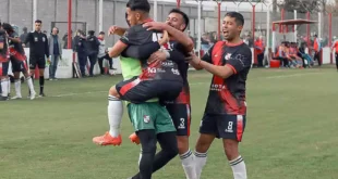 Luján dio vuelta el partido y se quedó con los tres puntos en Rosario