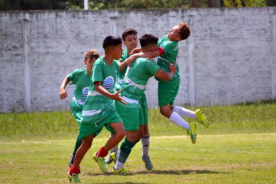 Comenzó el torneo Juveniles ACIFO que reúne a 20 equipos de Luján 1 Fútbol formativo de ACIFO