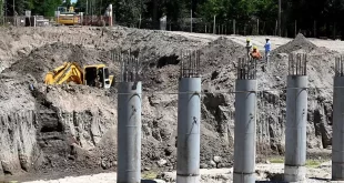 Construcción de los puentes Los Huesos y Gogna