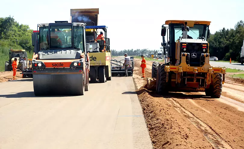 Autopista entre Monte y Gorchs