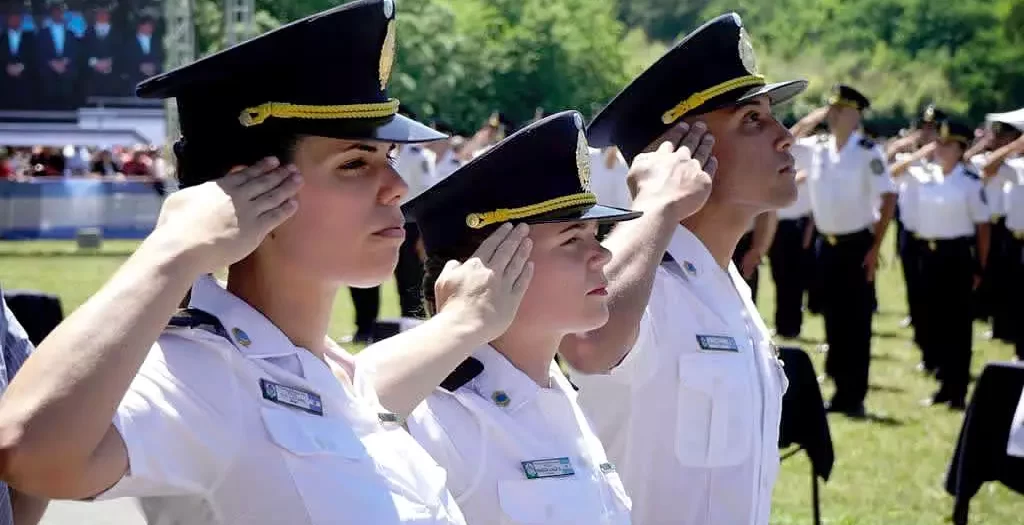 Convocatoria de la Policía Bonaerense