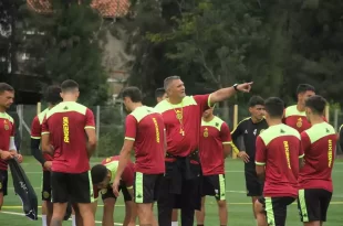 Flandria busca levantar vuelo con nuevo DT