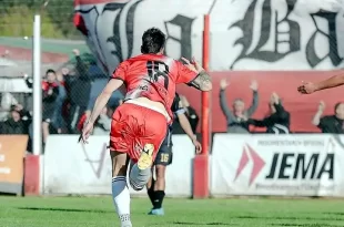 Luján lidera la Primera C