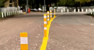 Tareas de señalización vial en accesos al distrito