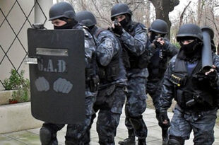 delincuentes detenidos en operativo tras dos allanamientos