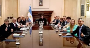 DNU amplía presupuesto seguridad, pago de subsidios y deuda pública