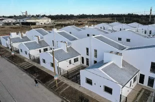 viviendas a familias de Berazategui