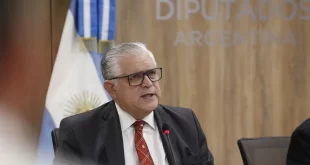 Ricardo López Murphy presentó nueva moneda