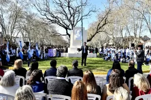 Luján celebró el acto por el día del maestro