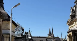 iluminación integral en los cementerios