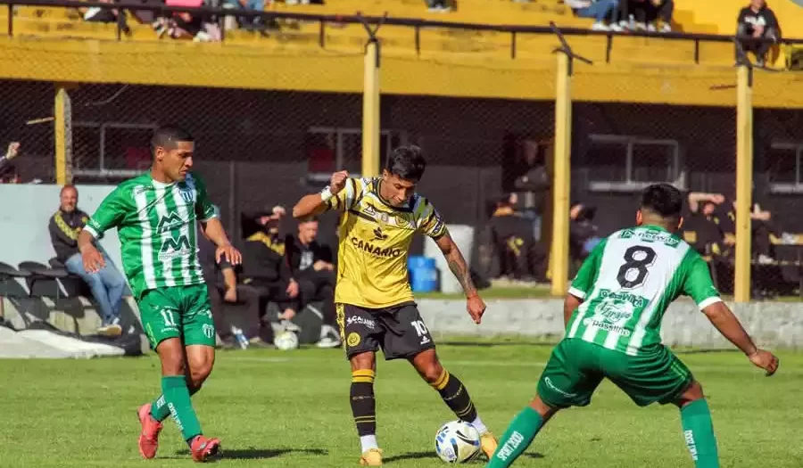 Flandria no logra levantar y suma siete partidos sin triunfos
