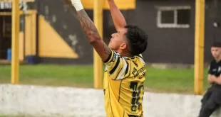 Flandria se hizo fuerte en el Carlos V y venció a Villa Dálmine