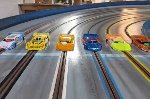 Gran noche de automodelismo en Luján