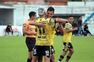 Flandria empató en la Barranca pero quedó con gusto a poco