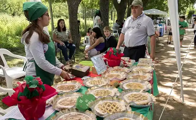 Fiesta de la pastafrola en Olivera