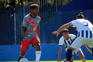 El Lujanero resistió en Almagro y dejó la serie abierta ante Sportivo Barracas