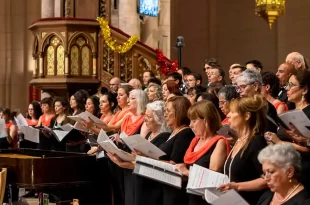 emotivo concierto coral