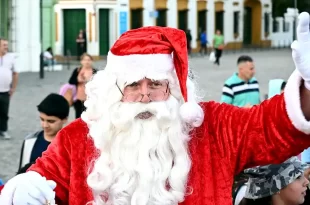 Papá Noel recorre las localidades de Luján