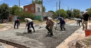 mejoramiento vial en barrio Ameghino