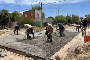 mejoramiento vial en barrio Ameghino