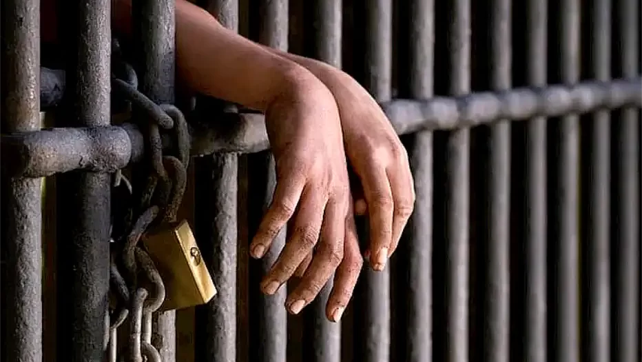 Menores fuera de la ley