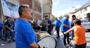 Luján cerró la paritaria semestral