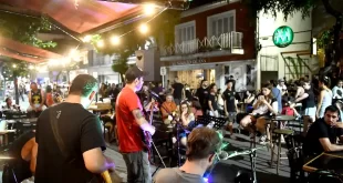 El centro se prepara para la Peatonal Gastronómica con música, feria y espectáculos