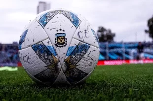 Luján y Flandria salen a la cancha