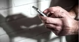 Proponen prohibir celulares en las cárceles