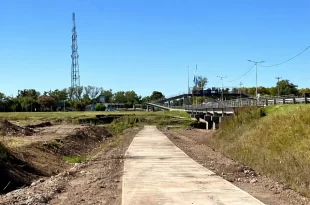 Finalizó el sendero que recorre ambas márgenes del río
