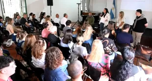 Lanzan programa y subsidio para cooperadoras escolares