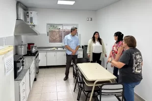 escuelas con nuevo mobiliario escolar