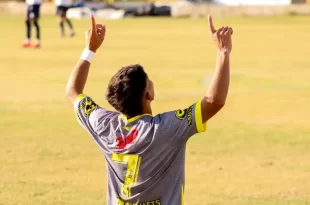 Flandria consolidó su mejoría con un triunfo convincente