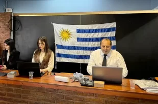 Operativo consular uruguayo