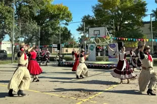 Talleres y Cultura a la Plaza llega a Open Door