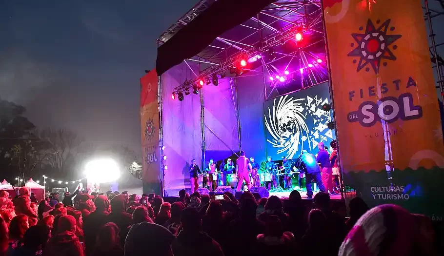 Fiesta del Sol: música, tradición y turismo en Carlos Keen