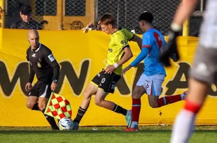 Flandria sumó ante el líder y cortó la racha adversa