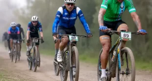 La Vuelta a Luján volvió con récord de ciclistas y emoción