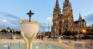 Restauración Fuente Plaza Belgrano