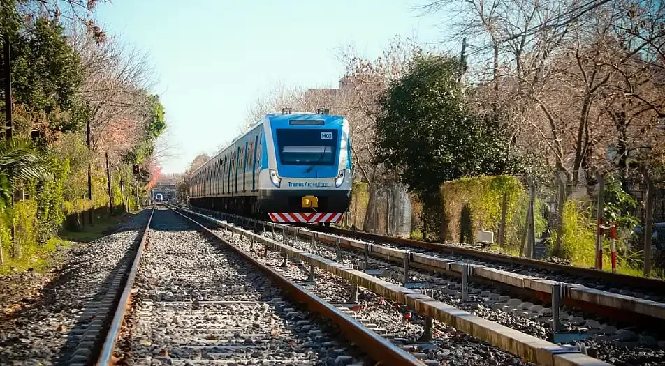 Trenes Argentinos incorpora una parada en Cortines